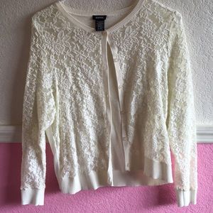 Cream white laced long sleeve sweater.